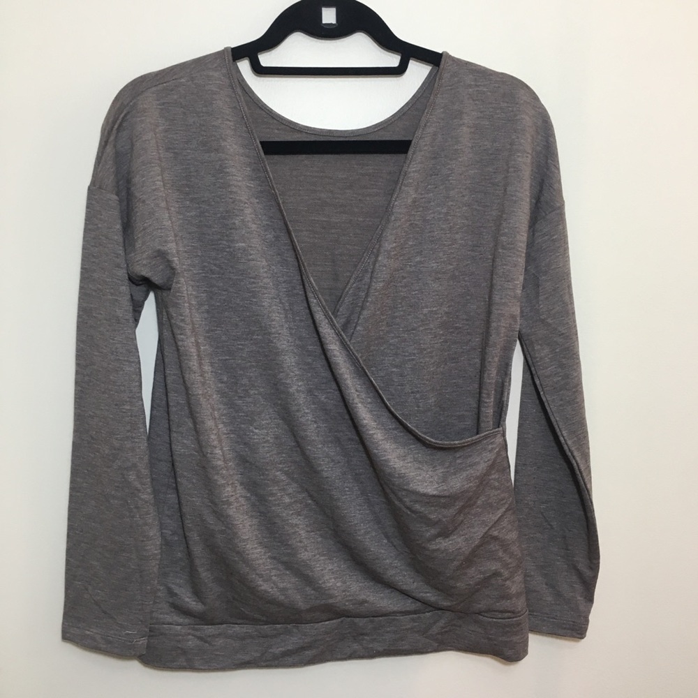 Banana Republic Open Back Long Sleeve Shirt